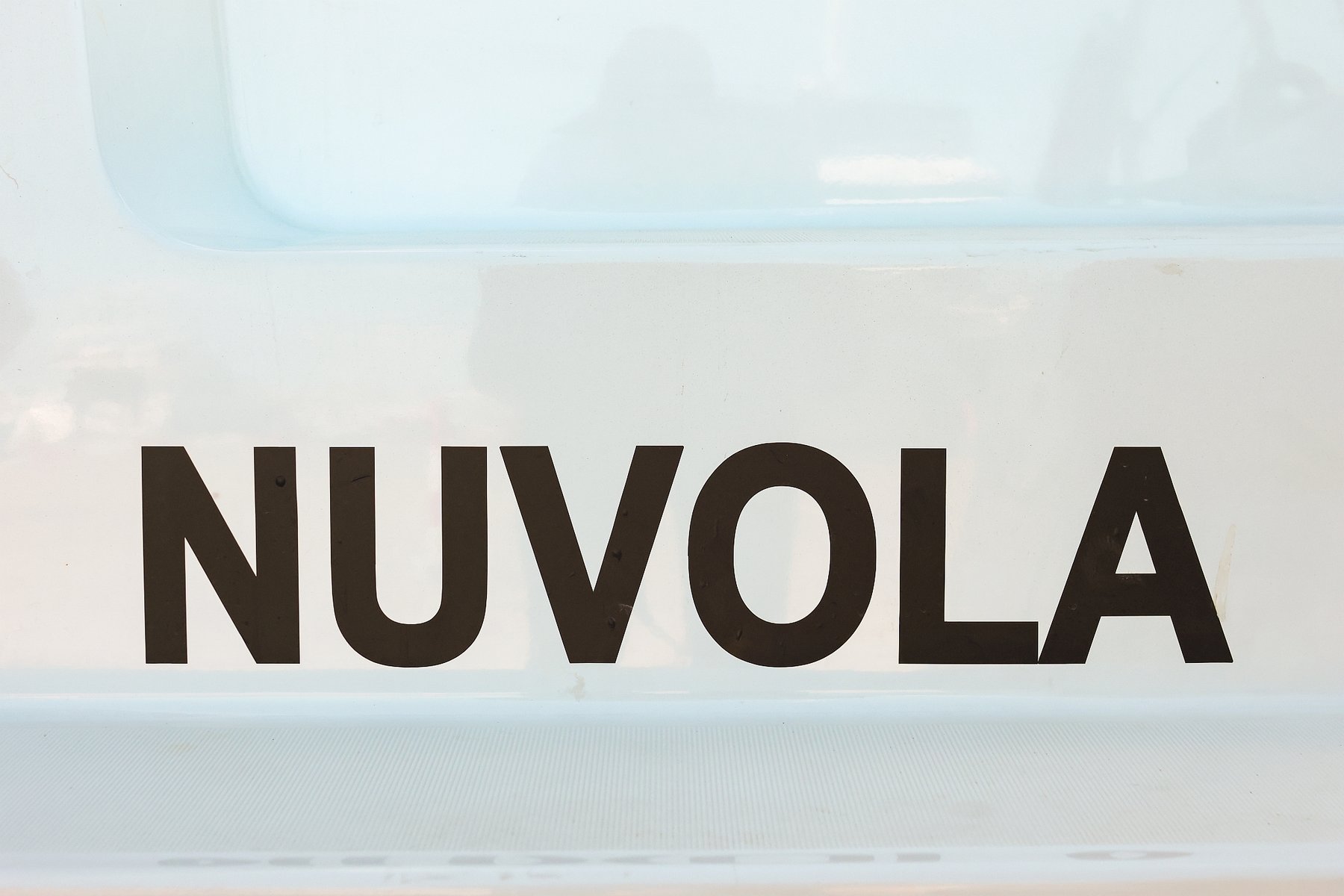 NUVOLA