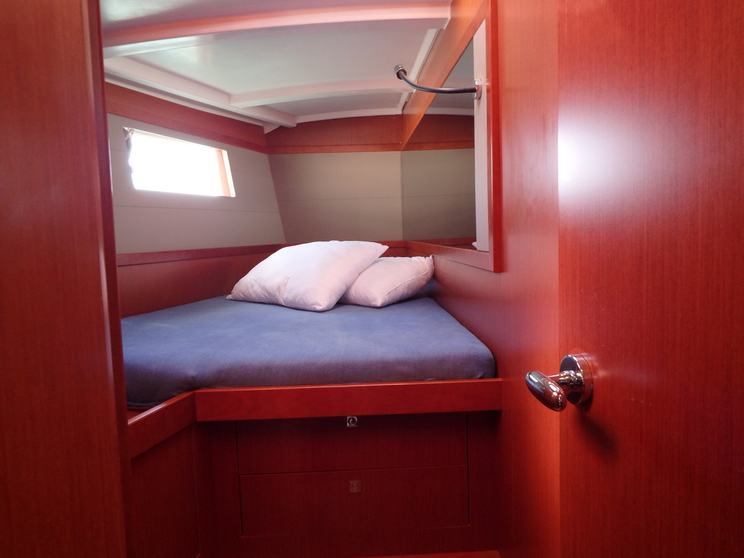 Oceanis 48