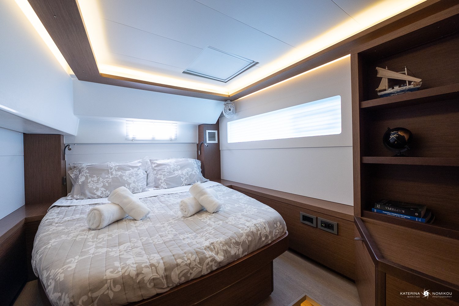 El Marita Brand New 2021 A/C & Generator Skippered