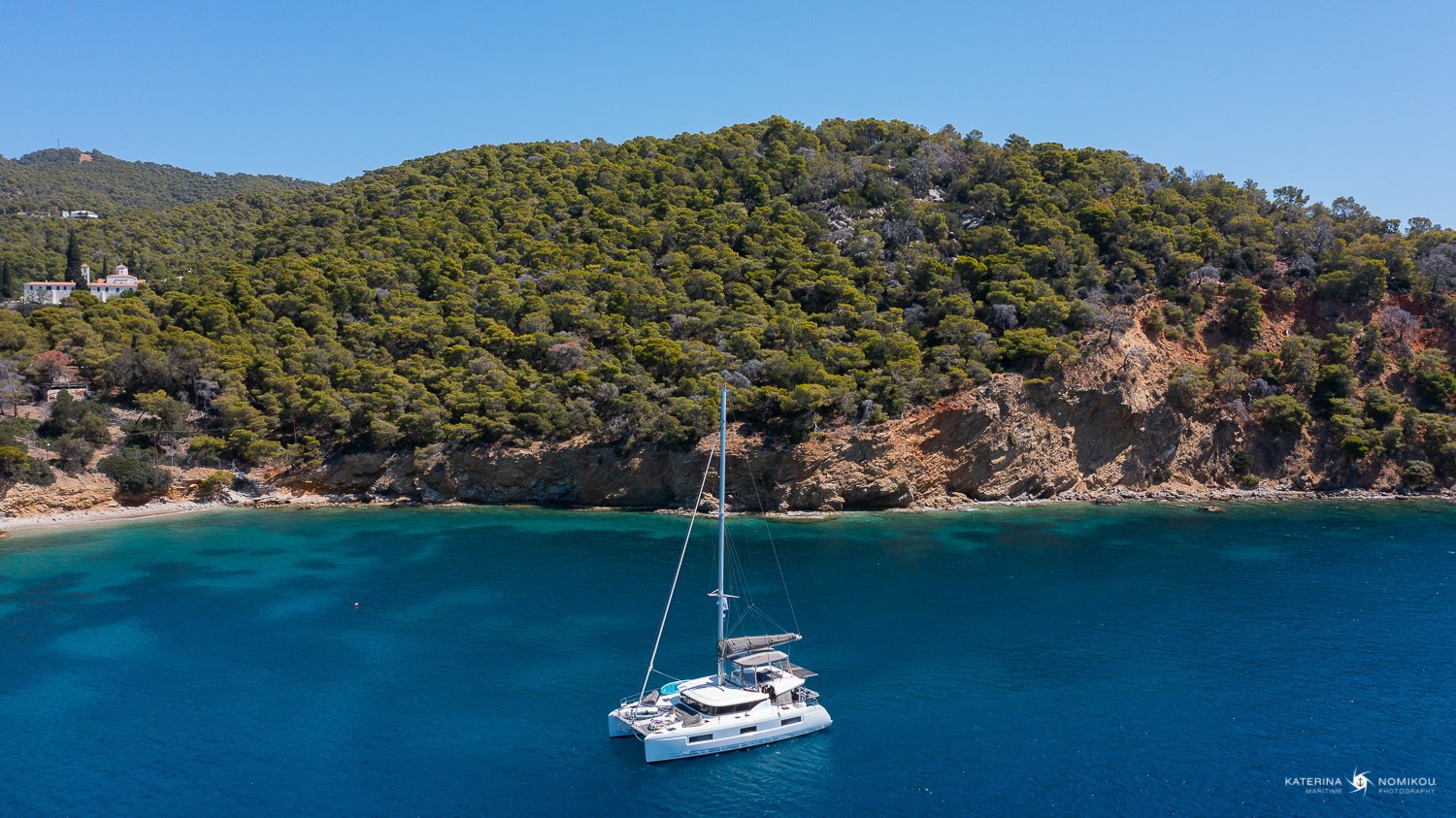 El Marita Brand New 2021 A/C & Generator Skippered