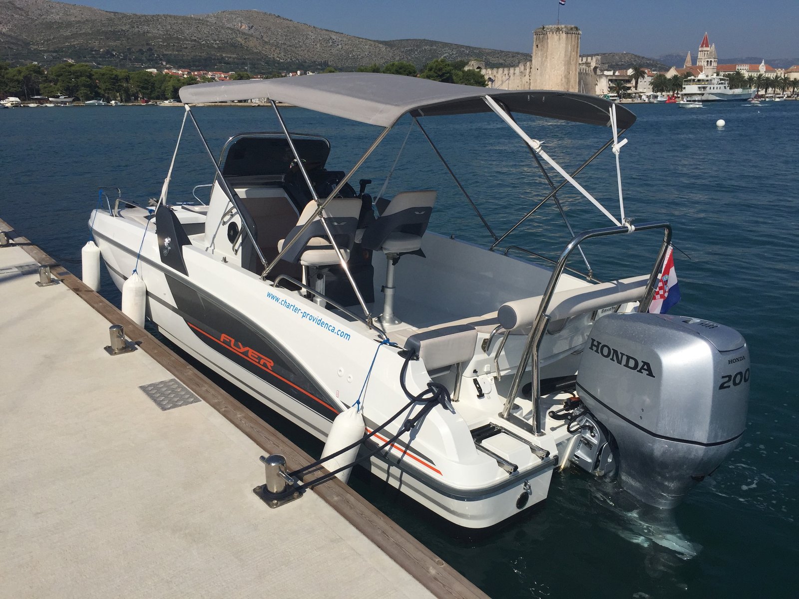 Beneteau Flyer 6 Space Deck