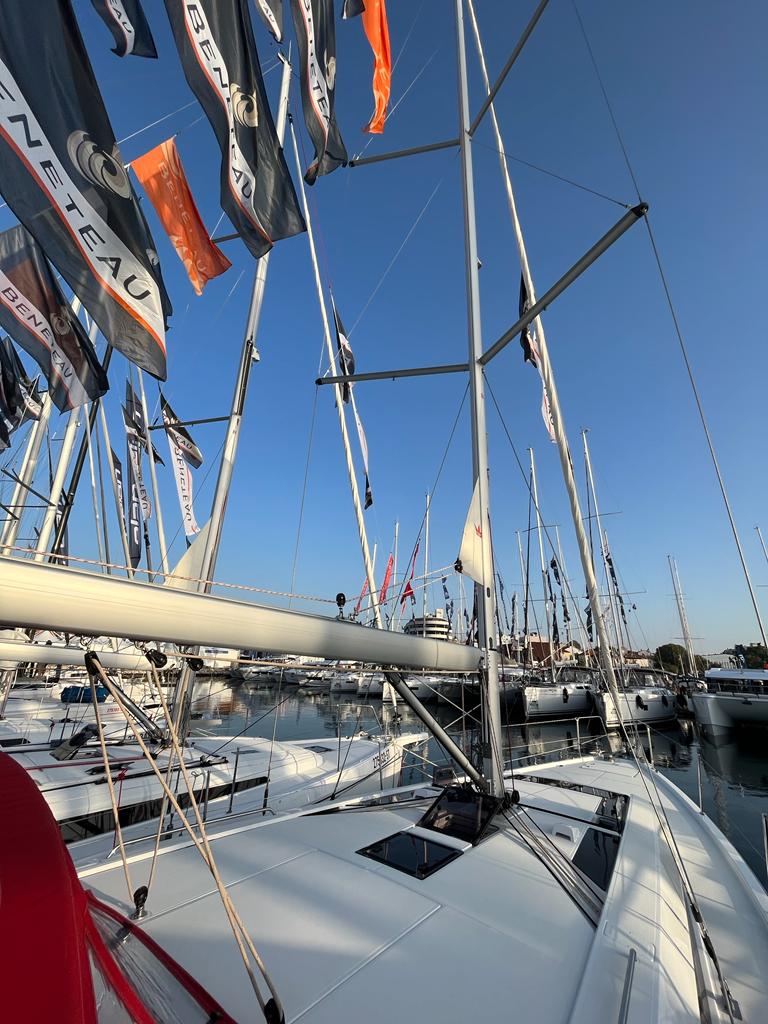 NAUTI BUOY
