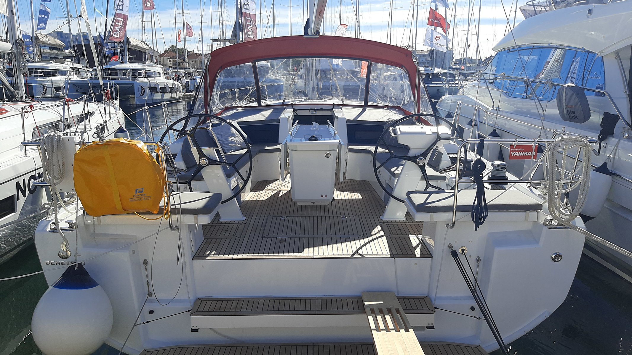 NAUTI BUOY