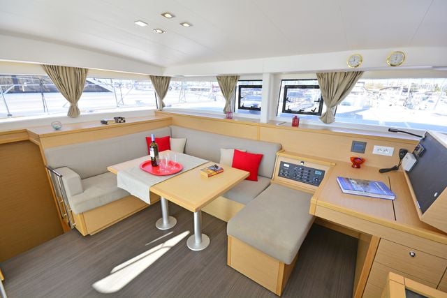 Callisto L400