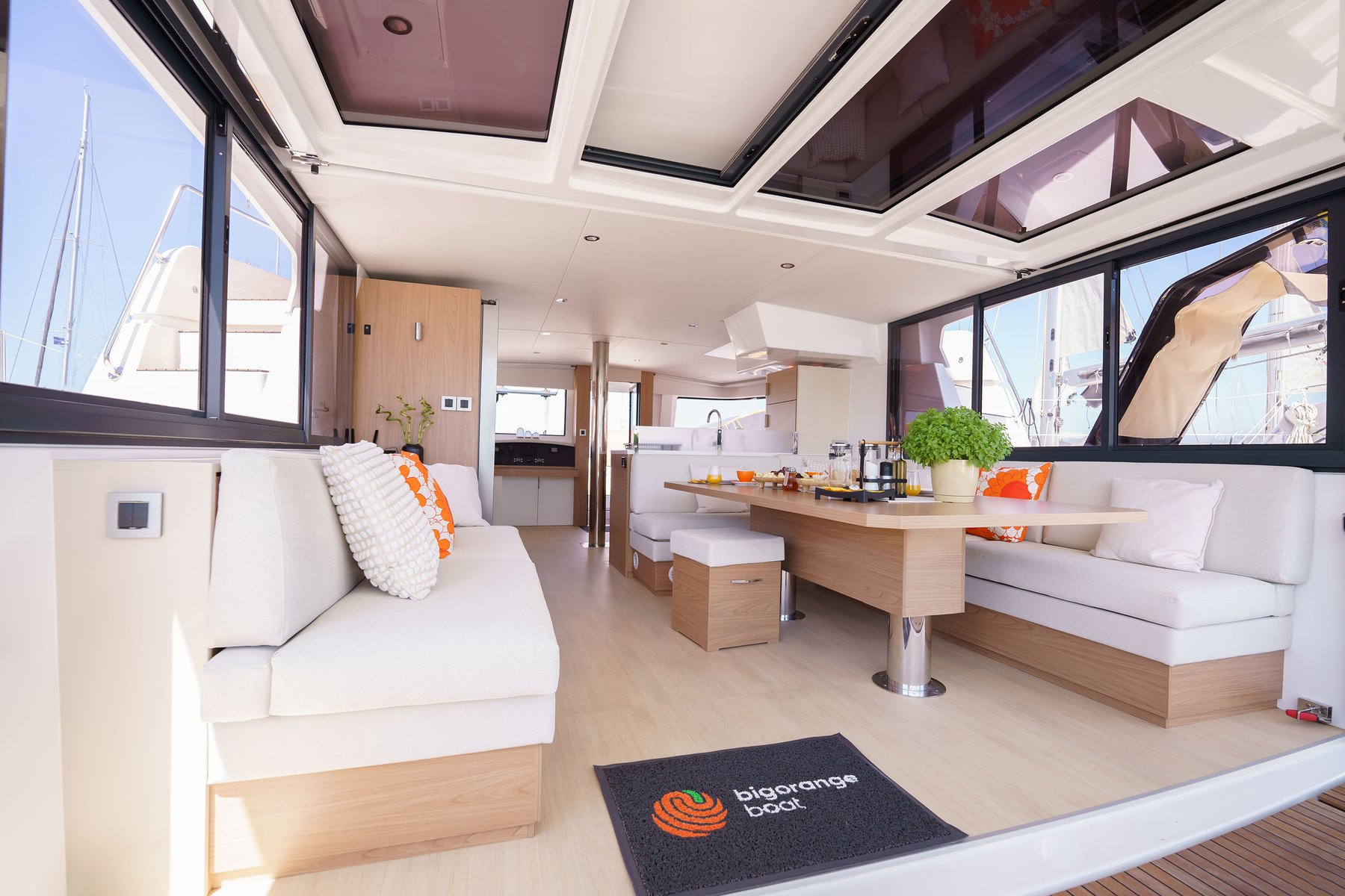 The Big Orange Boat 