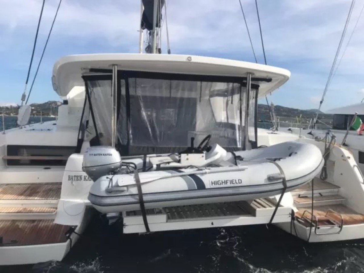 Baten Kaitos II  (A/C, WM, Generator, Tender Lift, Inverter)