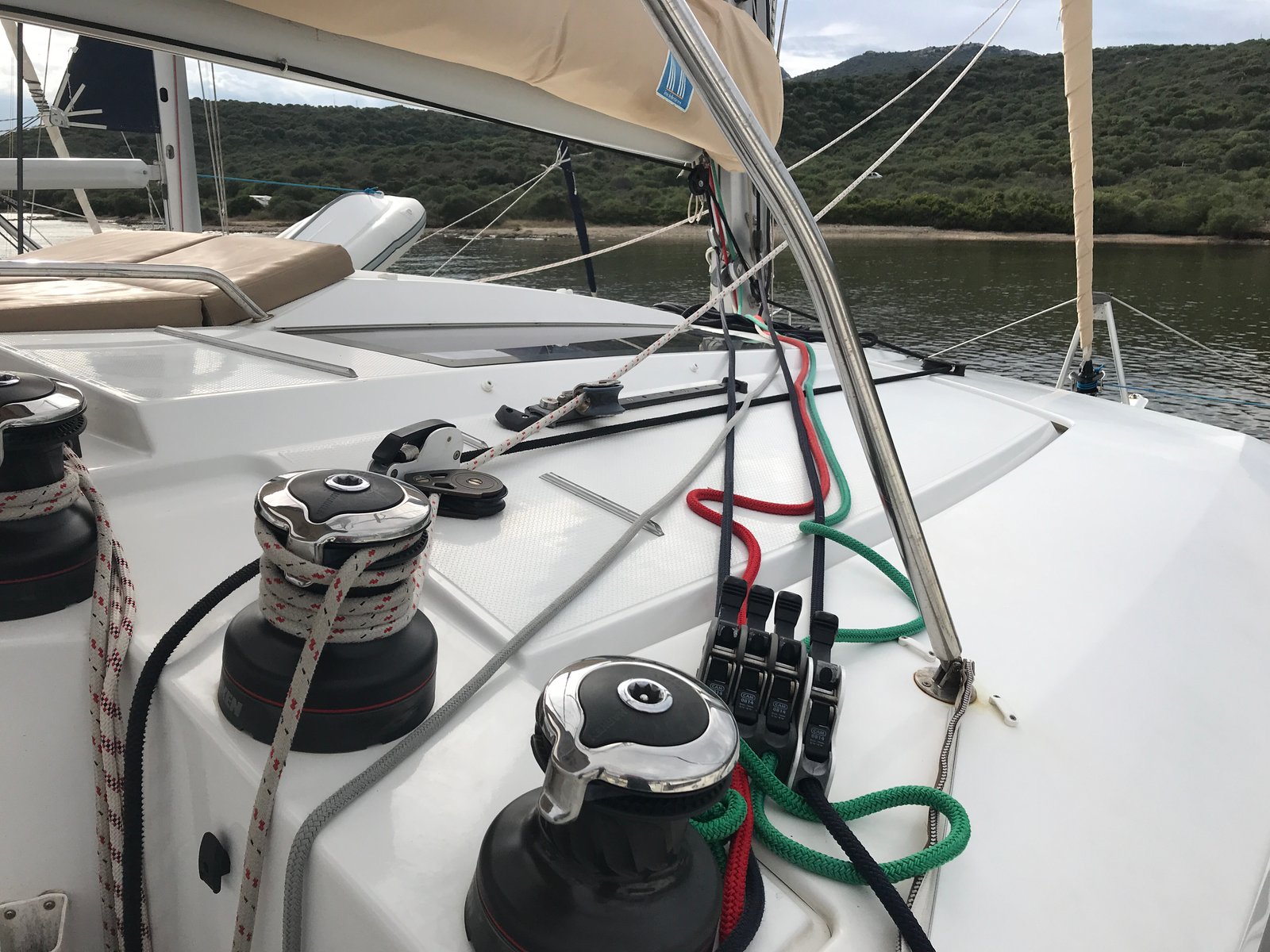 Pixie Dixie (A/C, Generator)