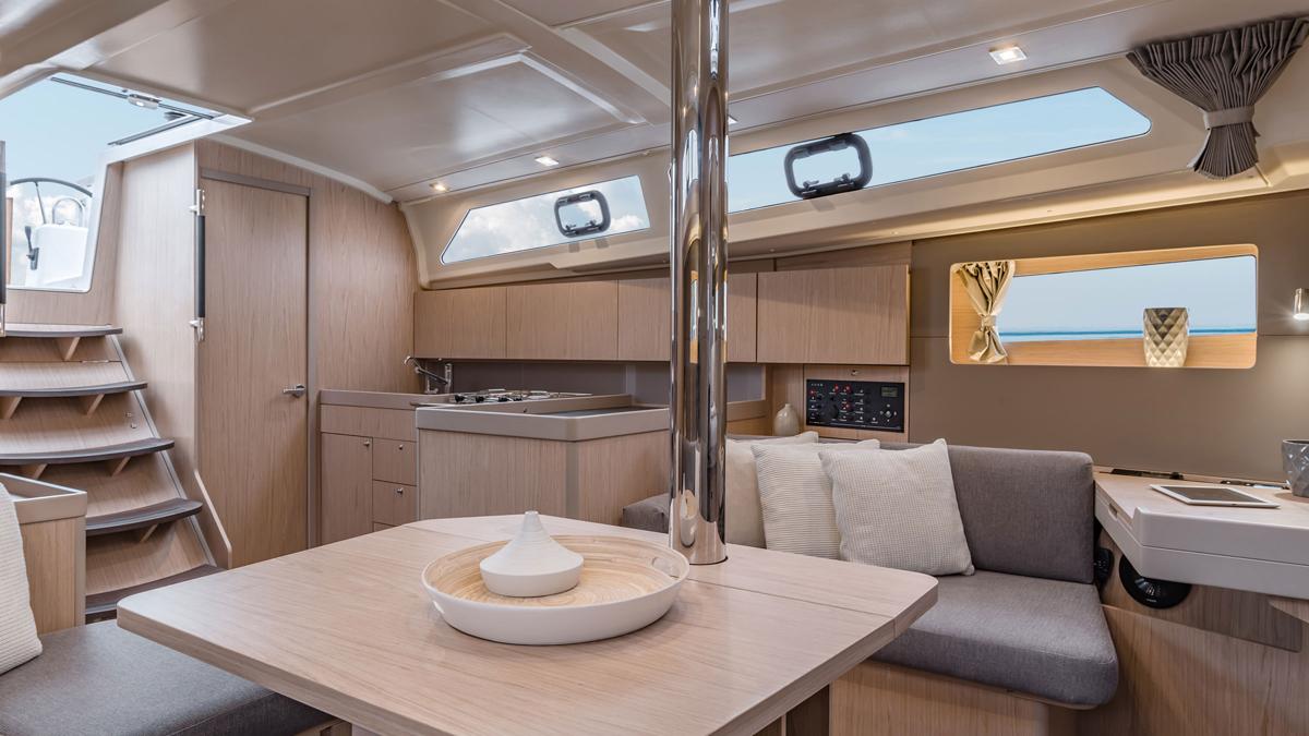 Sunsail 41.1 Classic