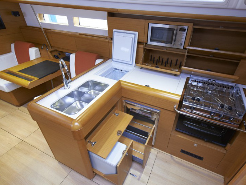Sunsail 47 Classic