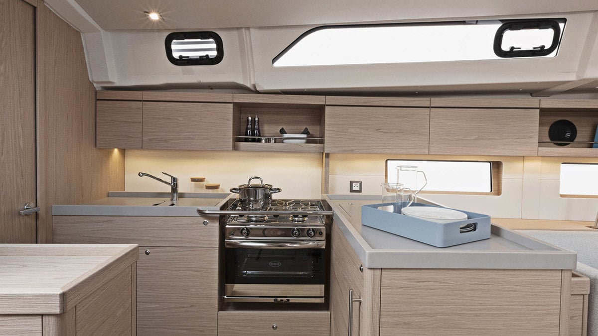 Oceanis 461/3/3 Premium