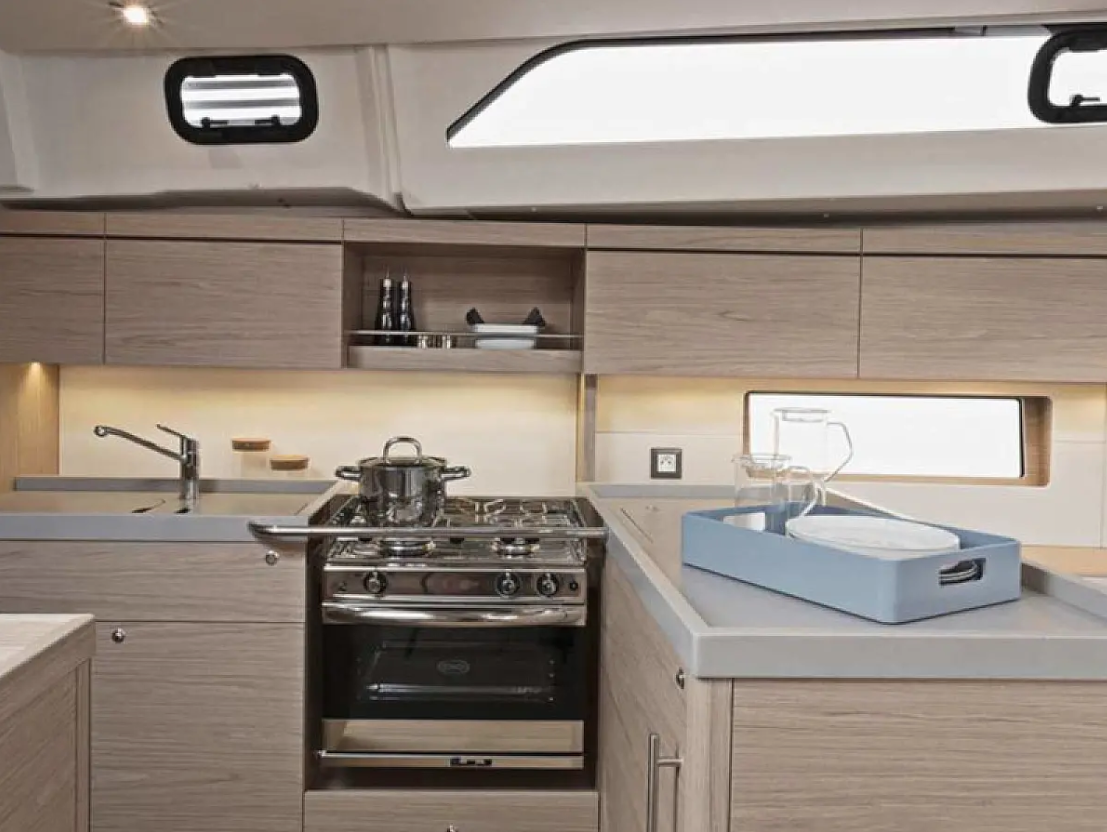 Oceanis 461/3/3 Premium