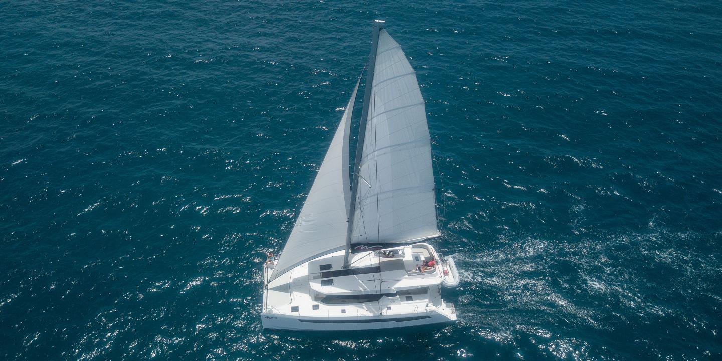 Moorings 5000-5 Exclusive