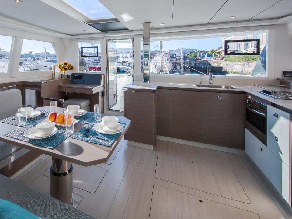 Moorings 4200/4 Exclusive