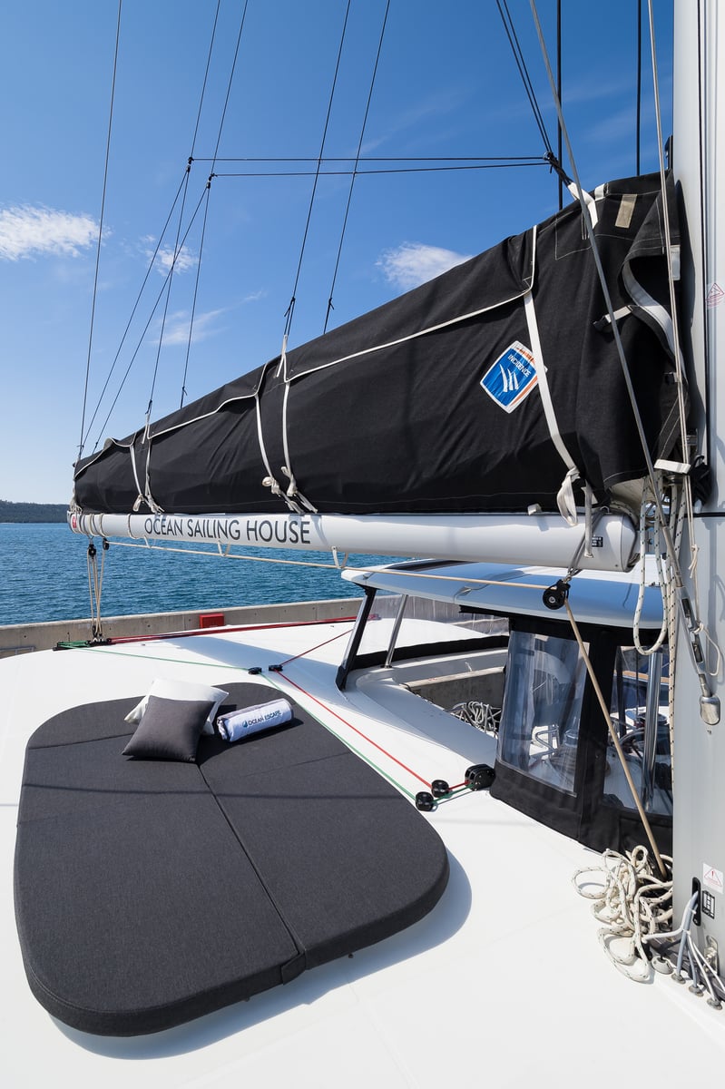 LA PERLA (WITH AC&GENERATOR OWNER VERSION)