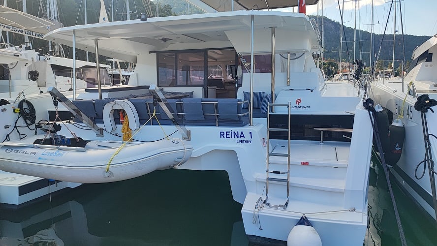 Reina