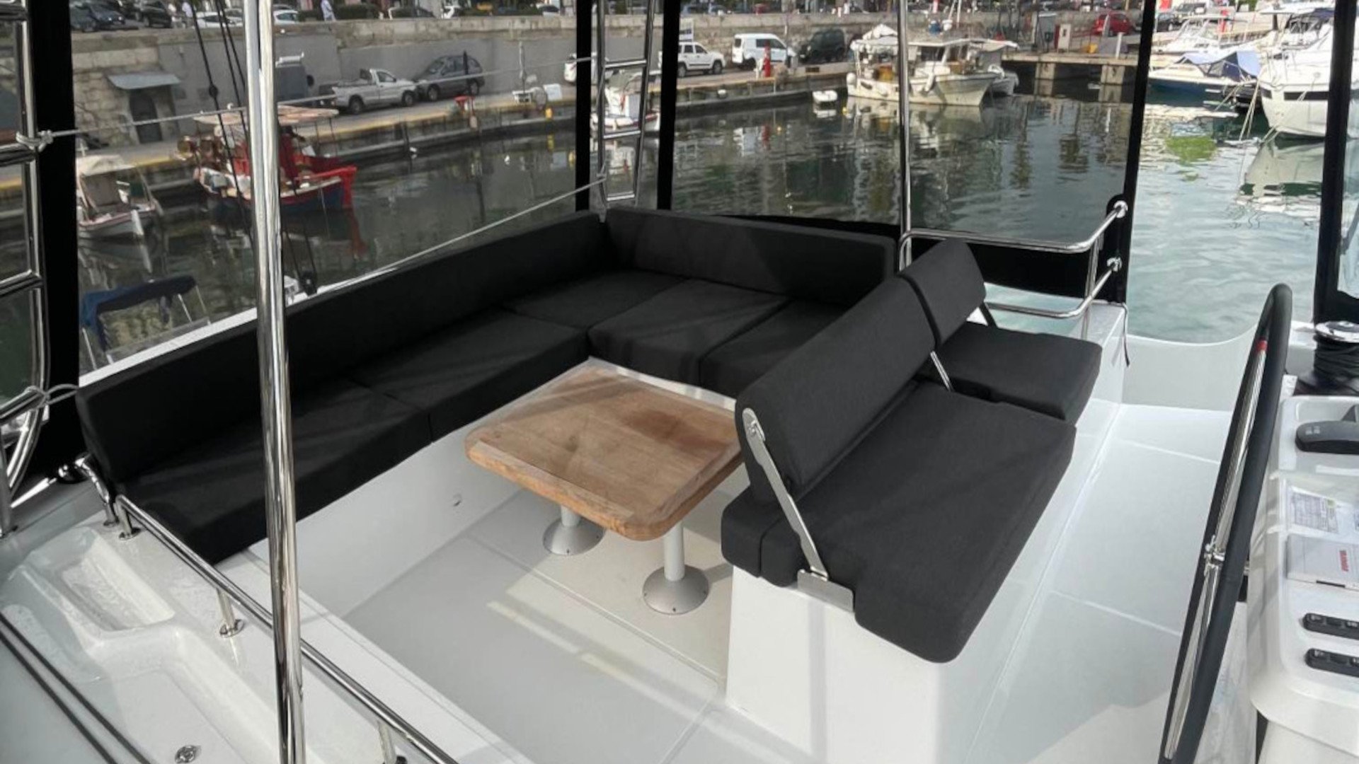 AEGEUS (A/C, Gen, W.Maker, Teak cockpit, underwater lights, 2 SUP & Wi-Fi)