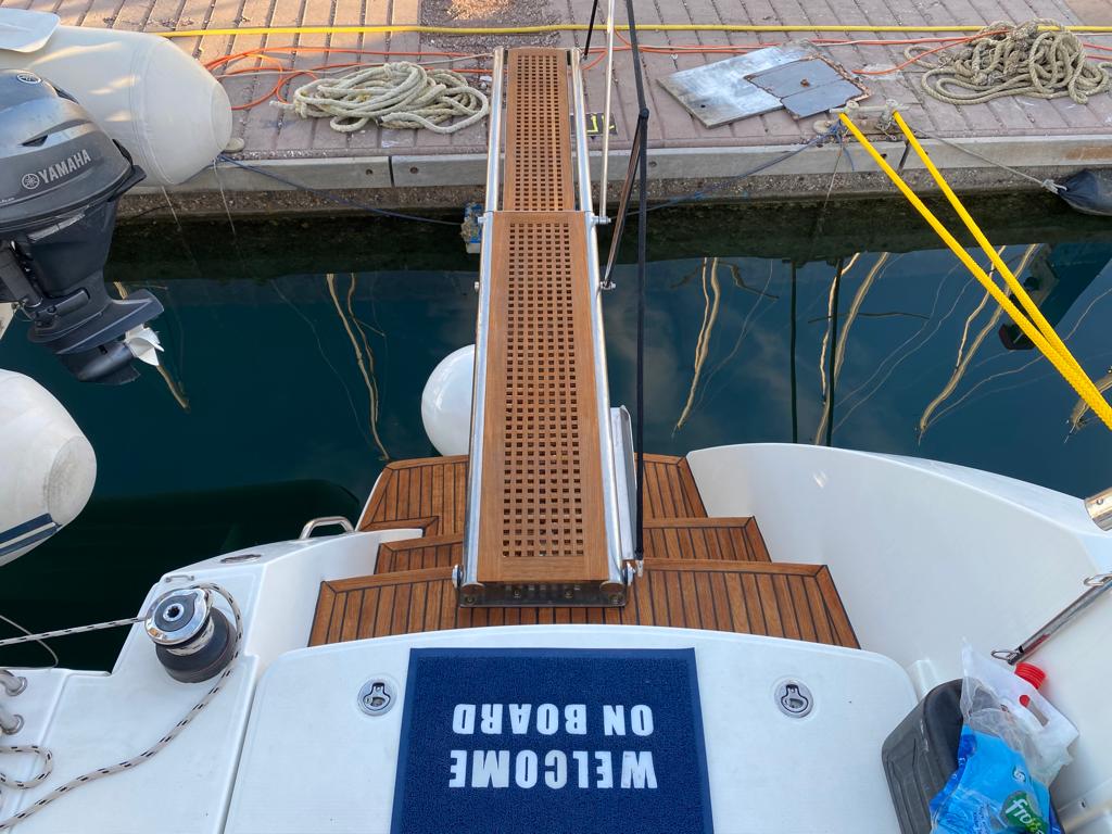 AEROPI  |⛵ VIP, Skippered Only, Watermaker, Generator, AC, BBQ