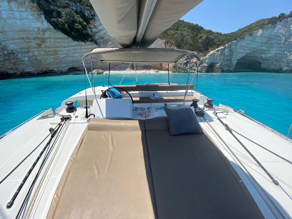 AEROPI  |⛵ VIP, Skippered Only, Watermaker, Generator, AC, BBQ