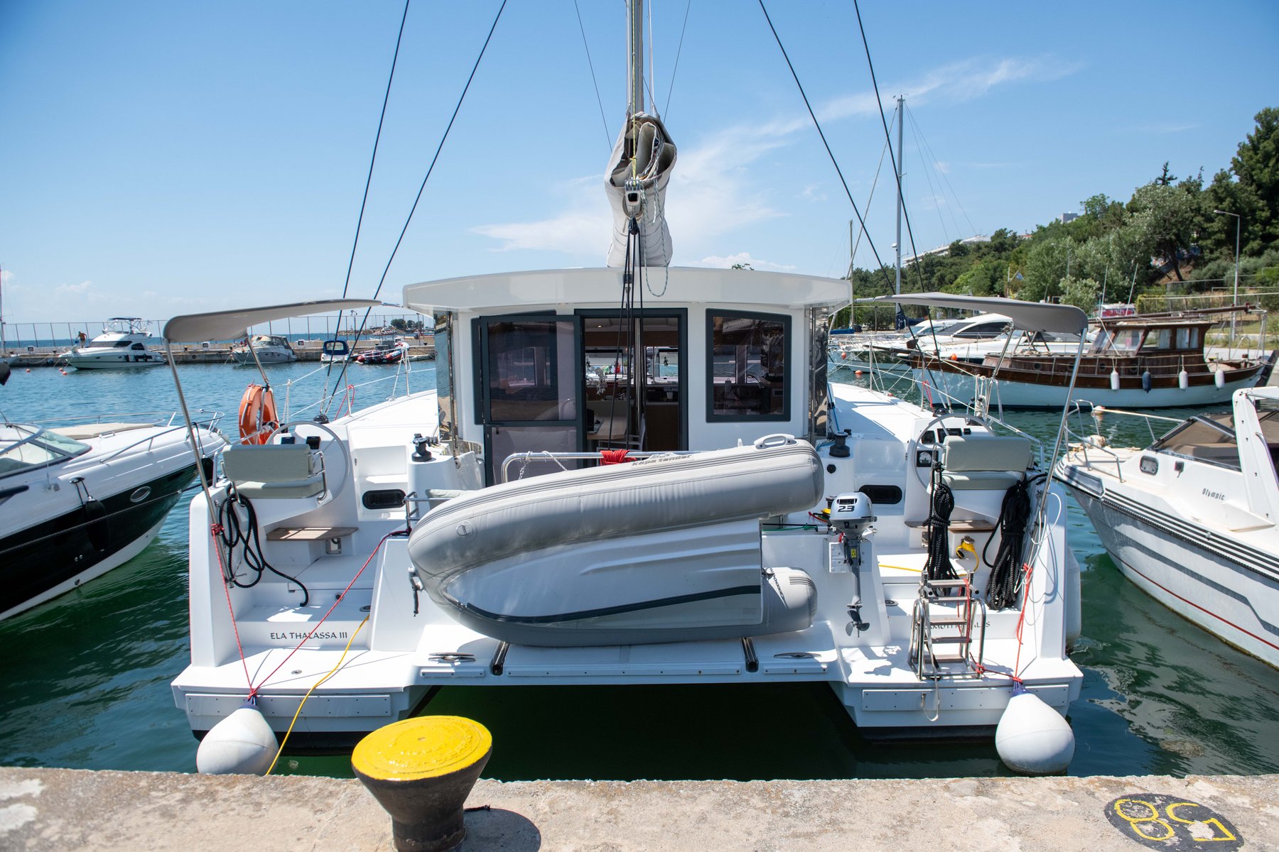 Ela Thalassa III