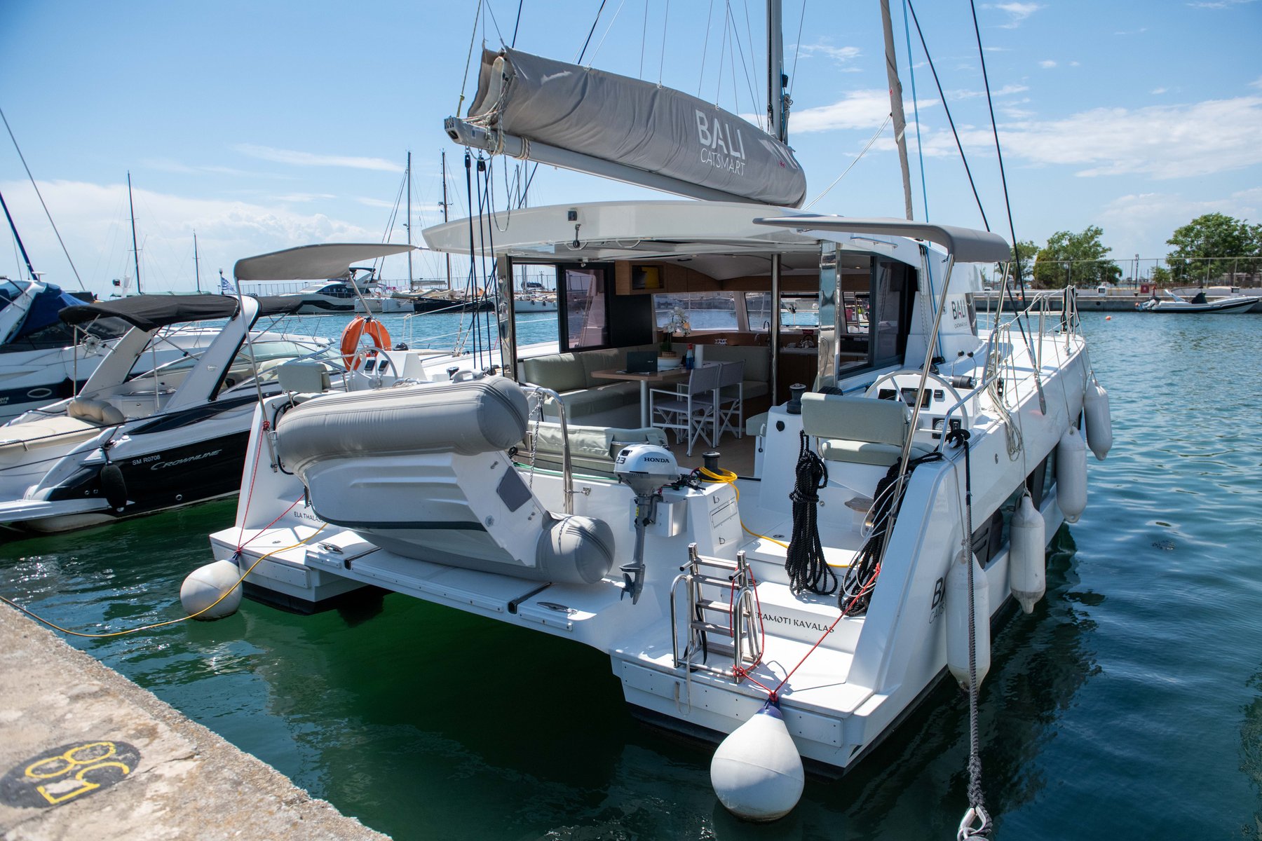 Ela Thalassa III
