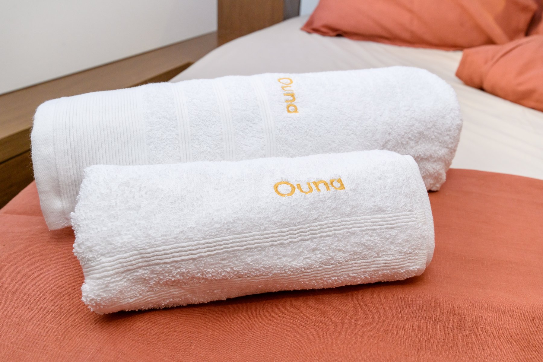 Ouna