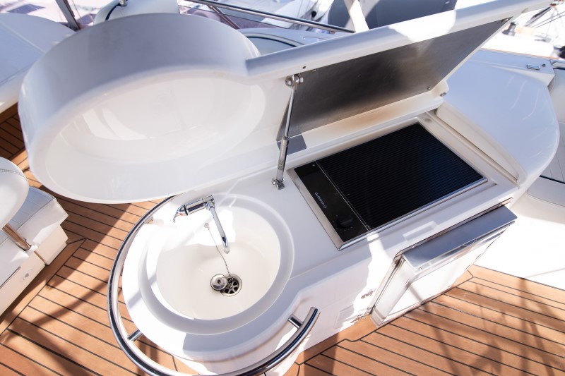 Luna IV