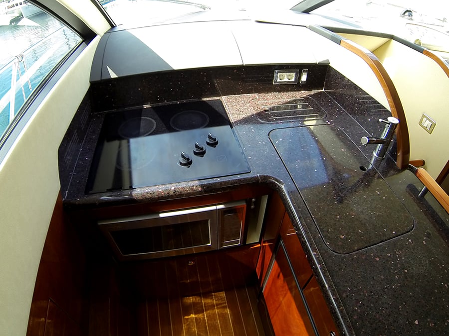 Luna IV