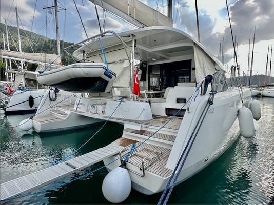 Sail Arcturus