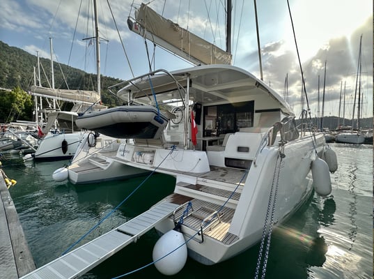Sail Arcturus