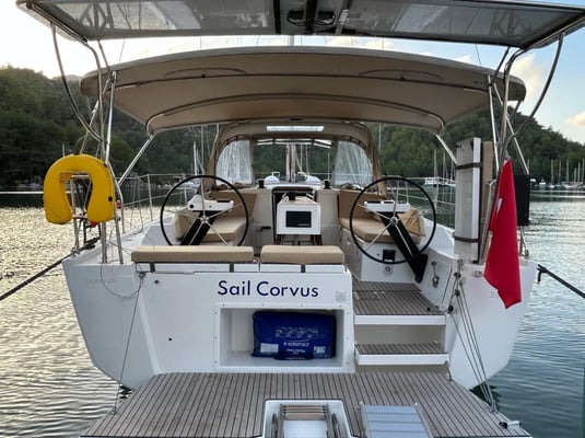 Sail Corvus