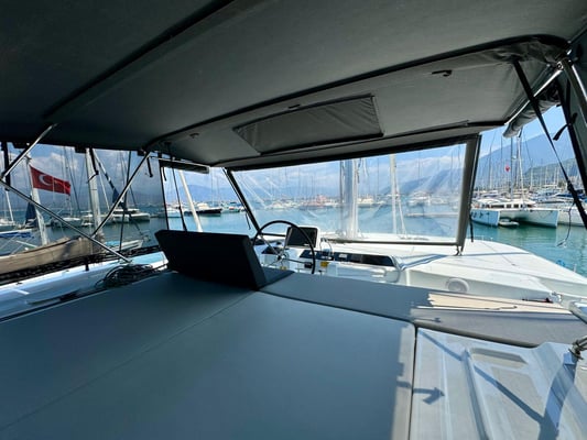 Sail Andromeda