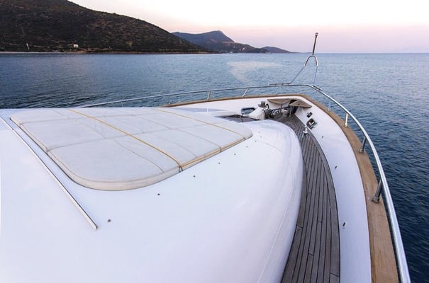 24M Deluxe Maiora Motoryacht