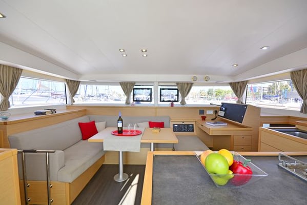 Callisto L400