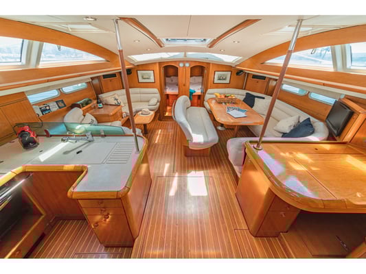 Veni  (ONLY SKIPPERED) 