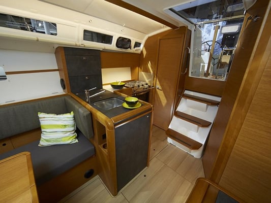 Sunsail 34- 2/1 Classic