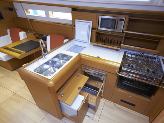 Sunsail 47 Classic