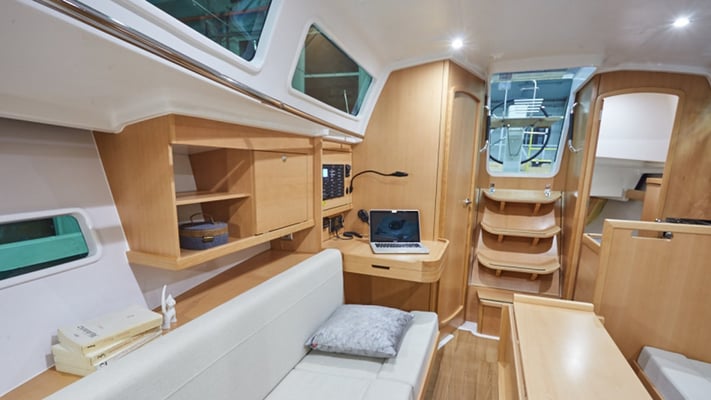 Sunsail Sun Odyssey 319 Classic