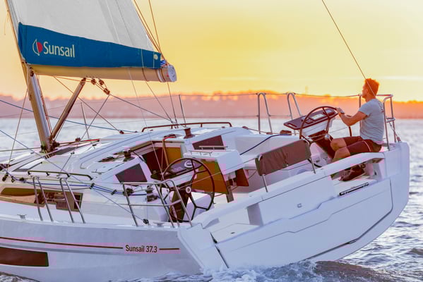 Sunsail 37.3 Premium Plus