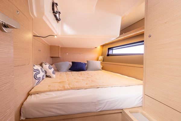 Sunsail 41.3 Premium Plus
