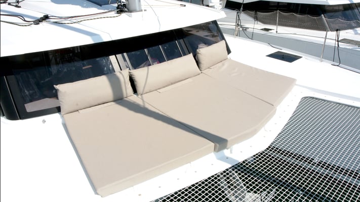 Luna Rossa II