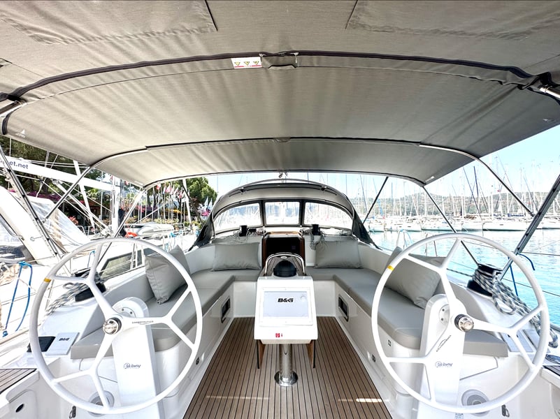 Sail Venus