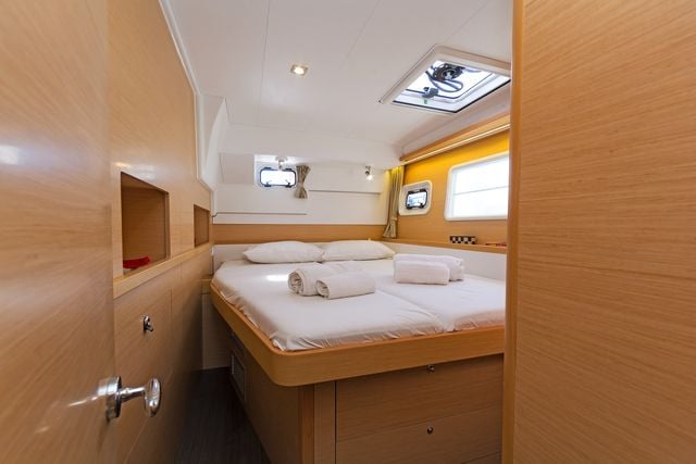 Callisto L400