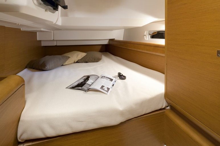 Sunsail 41.1 Classic