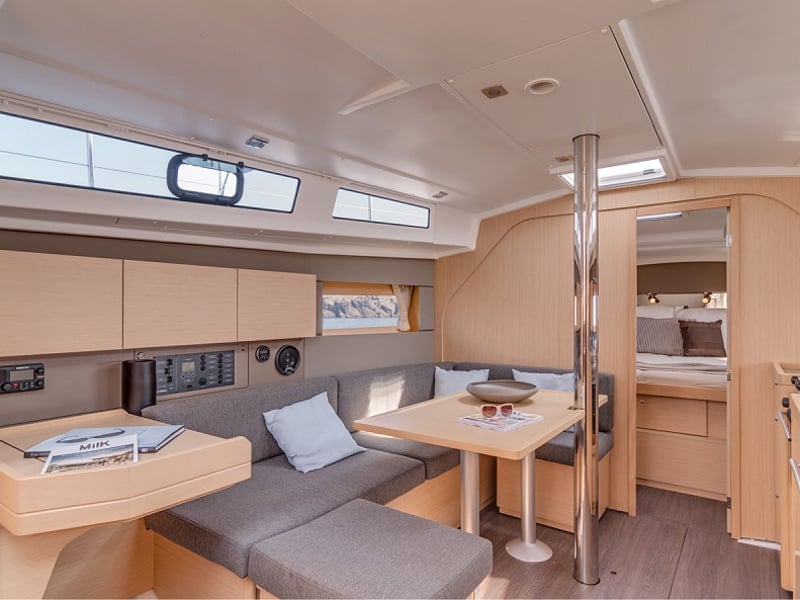 Oceanis 38.1 Classic