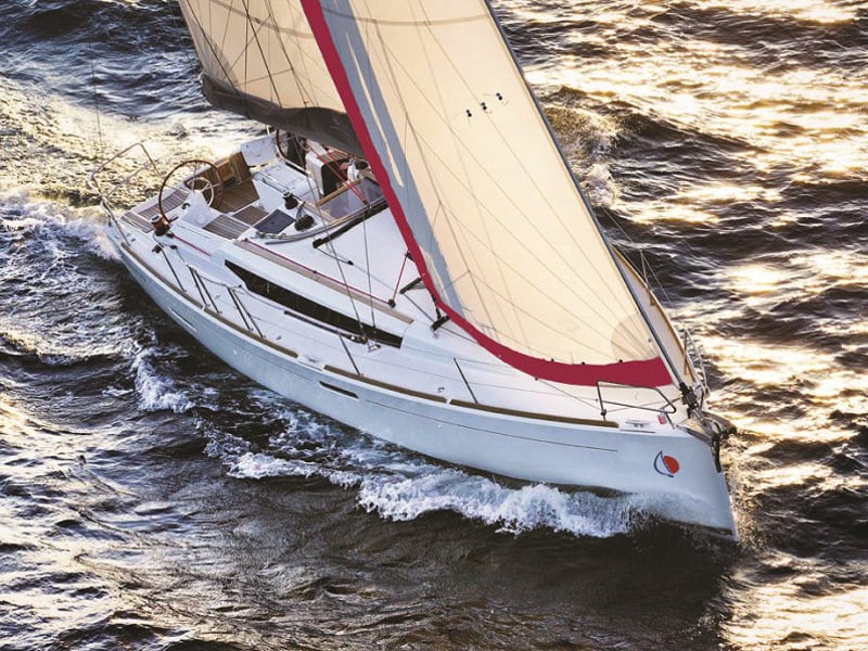 Sunsail 38 Classic