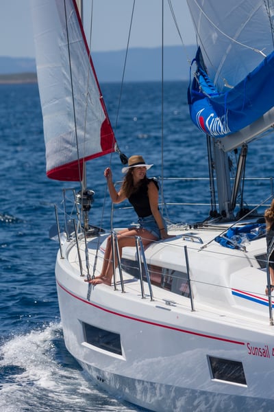 Sunsail 42 Premium