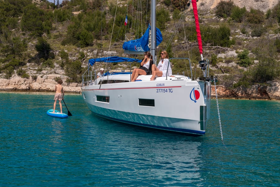 Sunsail 42 Premium
