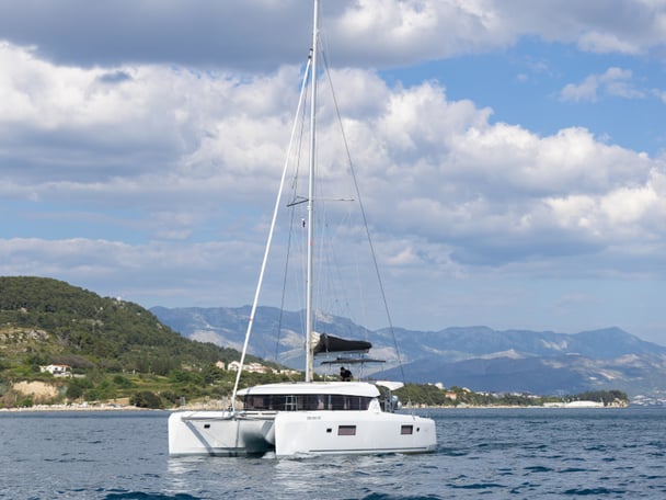 AVENTUS