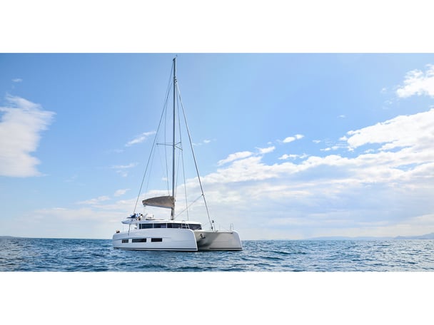 Hawaii 5-0 - Skippered