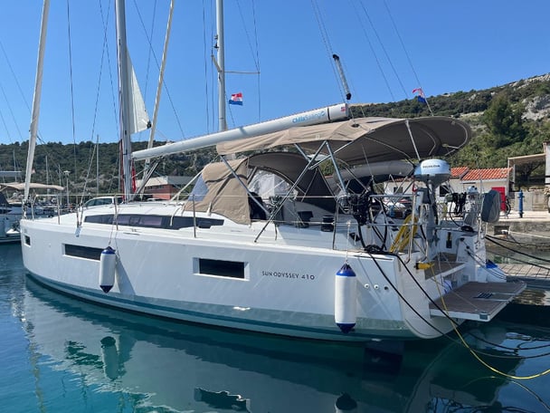 OSKAR  new 2024 (air condition, solar panels)